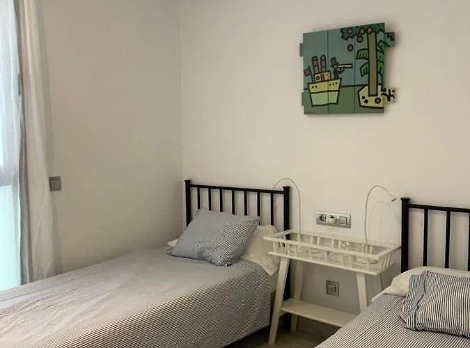 El Cine Roses